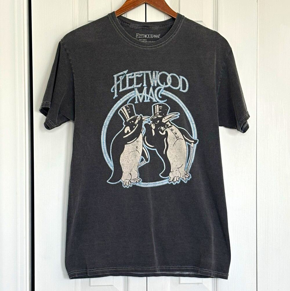 Fleetwood Mac T Shirt Penguins Graphic Rock Band Retro Charcoal Unisex Mens S